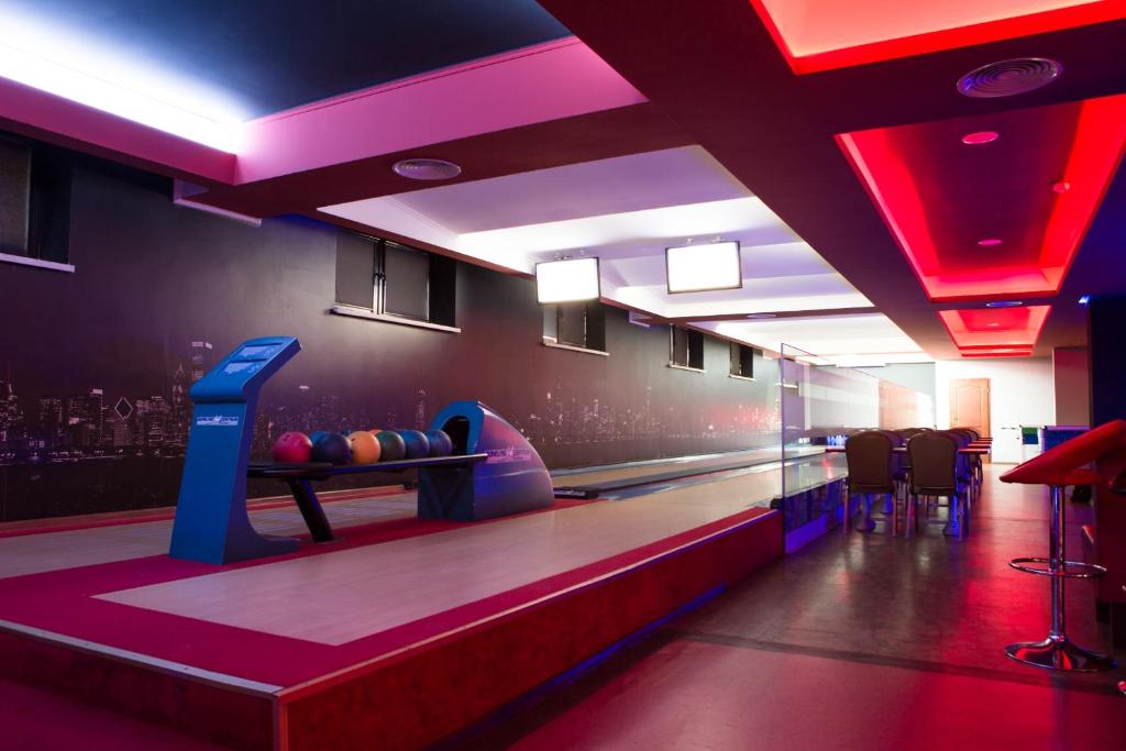Večerní zábavní program pro hosty v ubytování Hotel Zawiercie
