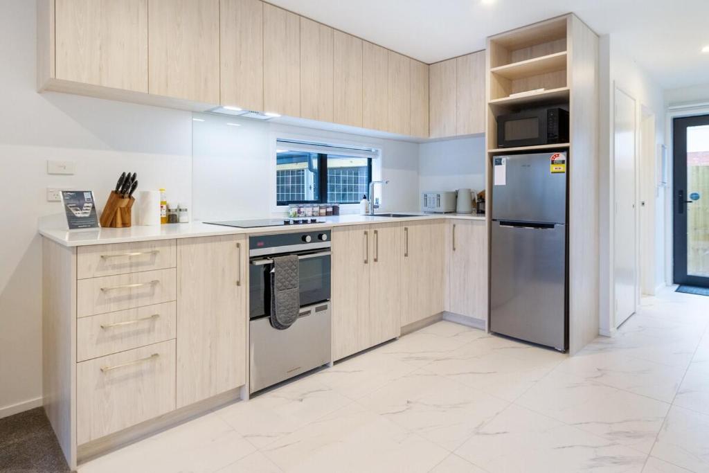 Modern Studio Retreat Prime City Fringe Location - Resim 4