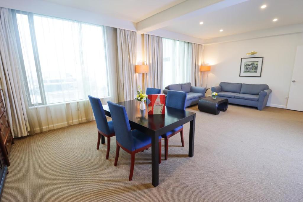Suite Executive 2 Phòng Ngủ Đủ Dịch Vụ