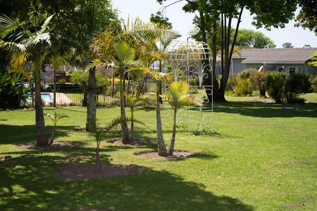 Jardin de l'établissement Pine Lodge George