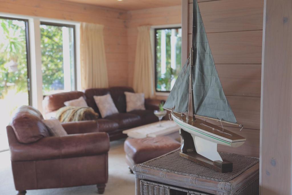 Two Bare Feet - Resim 22