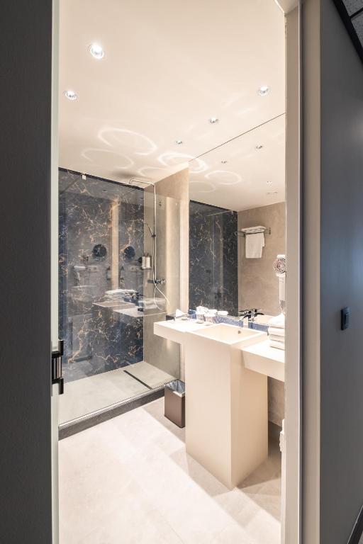 Hyllit Hotel - Resim 32