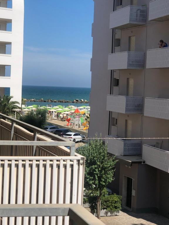 Γενική θέα στη θάλασσα ή θέα στη θάλασσα από  αυτό το διαμέρισμα
