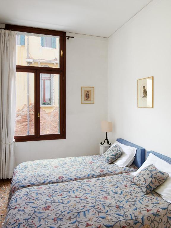 Palazzo Contarini Della Porta Di Ferro - Resim 45