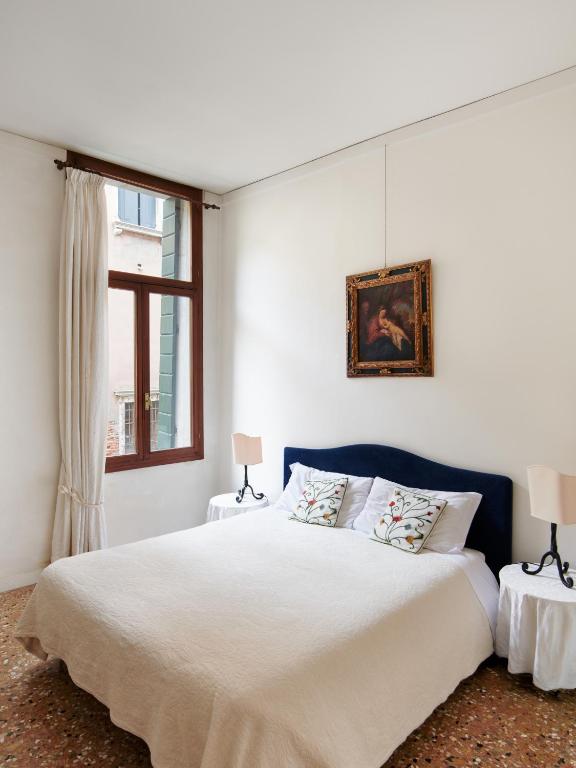 Palazzo Contarini Della Porta Di Ferro - Resim 40