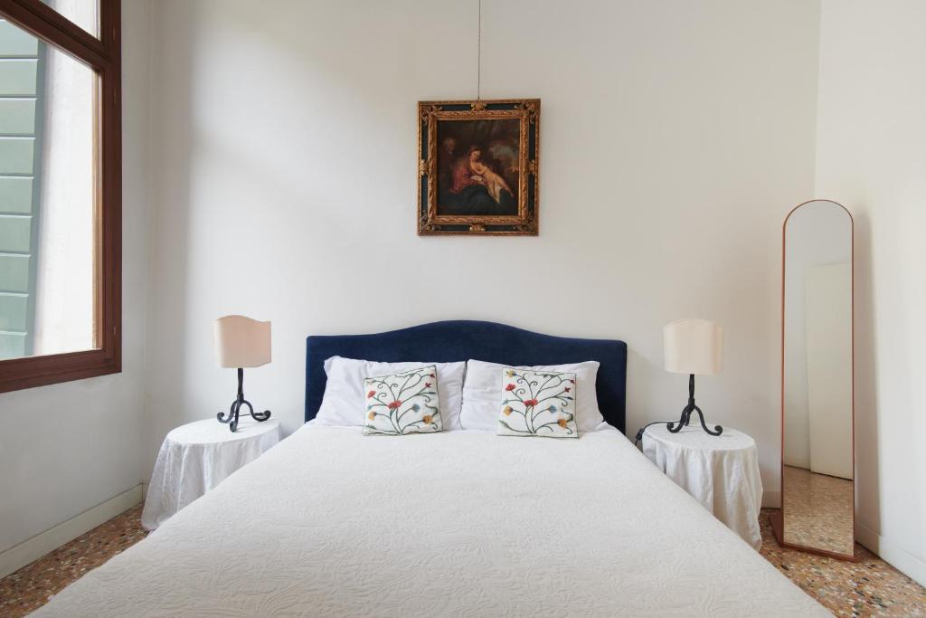 Palazzo Contarini Della Porta Di Ferro - Resim 37