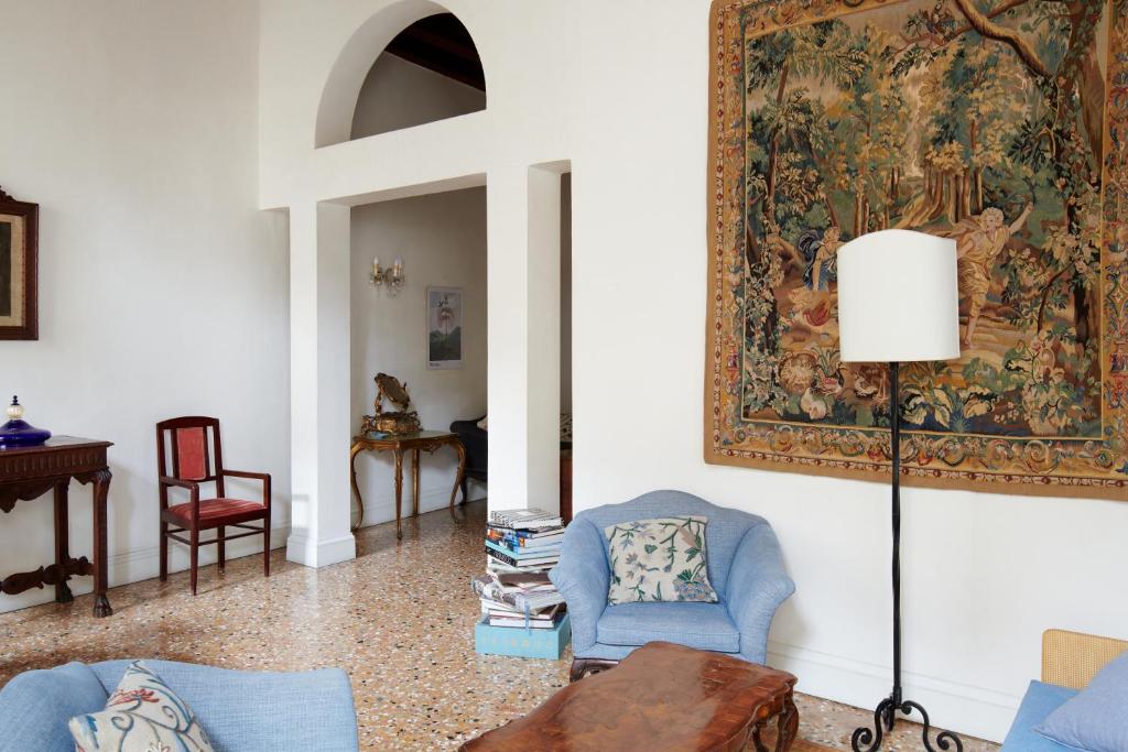 Palazzo Contarini Della Porta Di Ferro - Resim 43