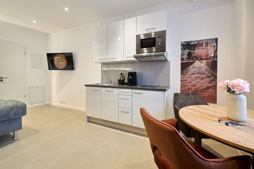 F33 by Freiburg Appartements - 15