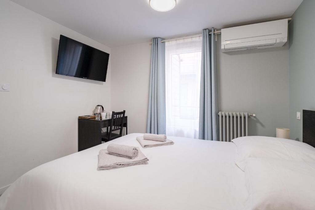 Wine & Four - Chambre Agréable sur les Allées - Resim 2