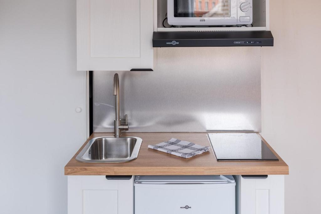 Élysée'02 - Studio Cosy dans l'Hypercentre - Resim 8