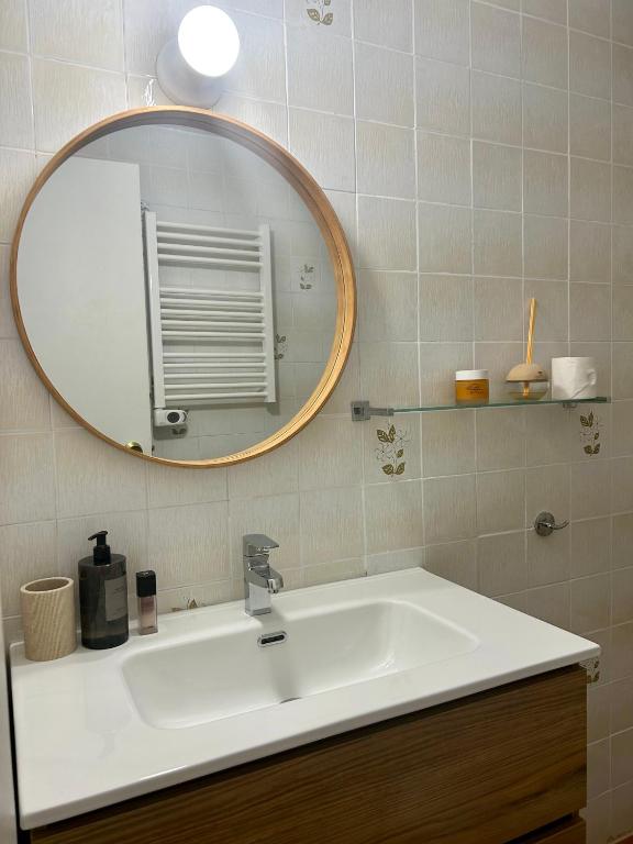 A bathroom at MIAMI PLAYA SIRENS en Cala Sirenas FREE WIFI