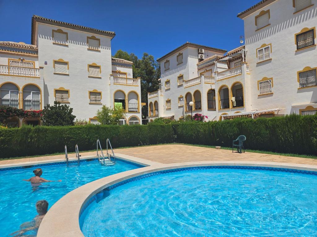 Πισίνα στο ή κοντά στο Elizabeth Apartment La Mata
