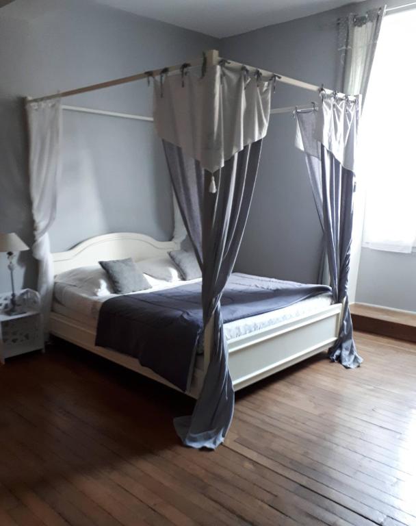 Aux Anges Gardiens - 9