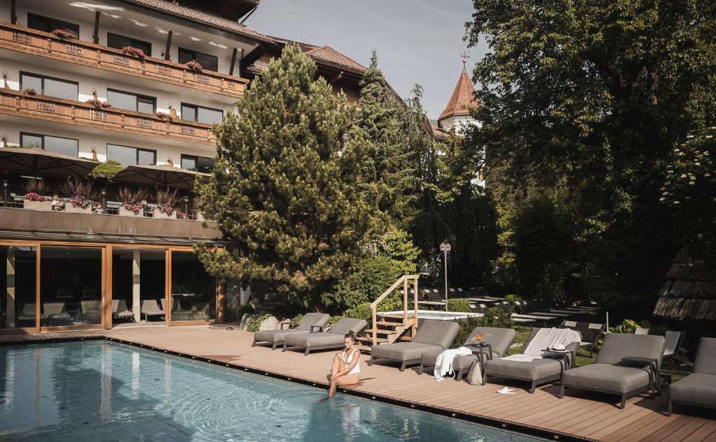Bazén v ubytovaní Hotel Lanerhof active/spa/balance alebo v jeho blízkosti