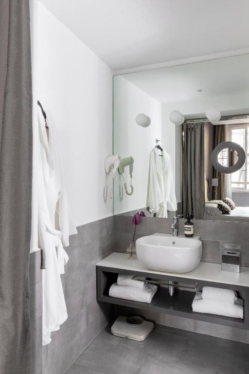 HOTEL ADRIANO Rooftop - Resim 35