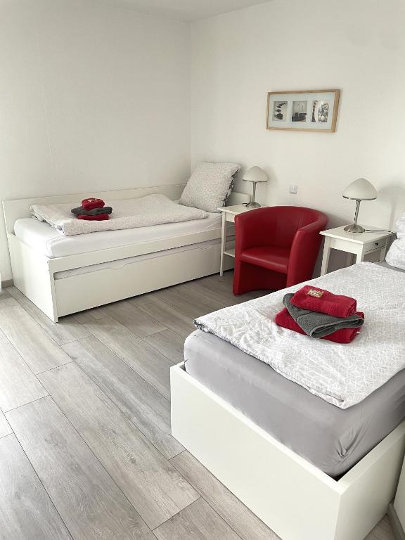 Privatquartier 73 - Family Room With Private Bathroom
