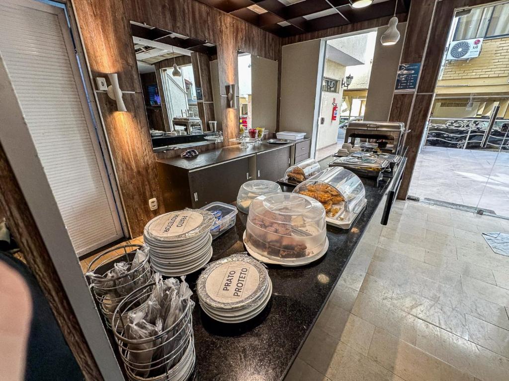 Jídlo v hotelu nebo okolí