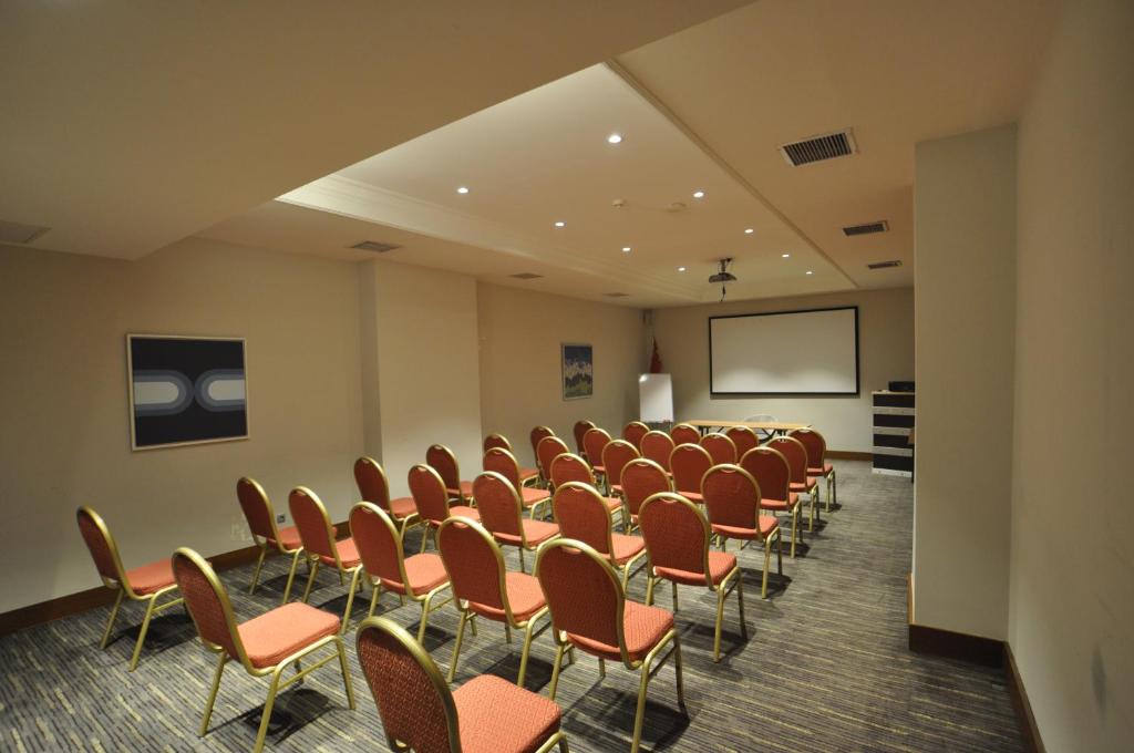 The business area and/or conference room at Vicenza Hotel Istanbul Old City
