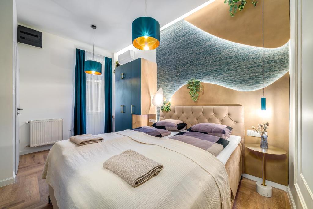 Ένα ή περισσότερα κρεβάτια σε δωμάτιο στο D30 Premium Suite