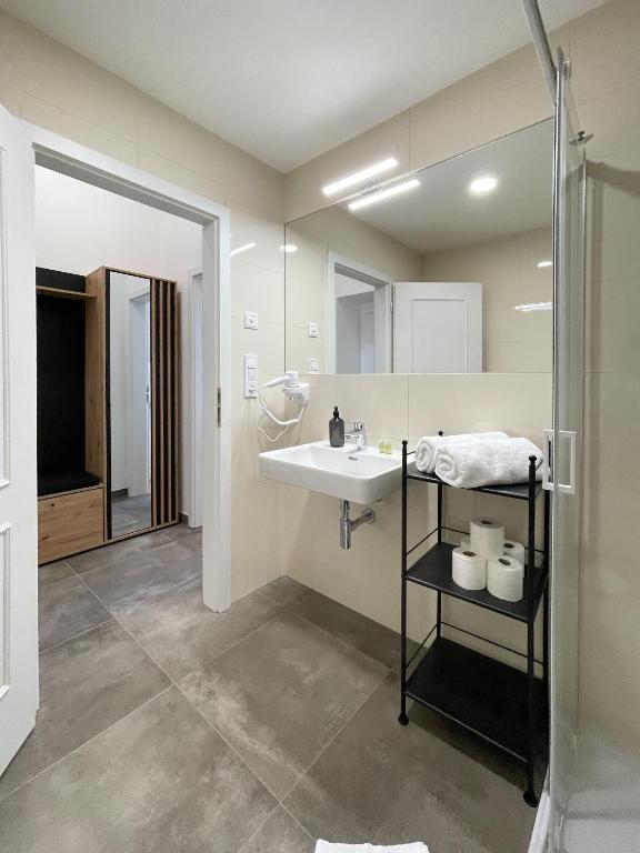 Rašínovo nábreží - Riverside Residence - Resim 45