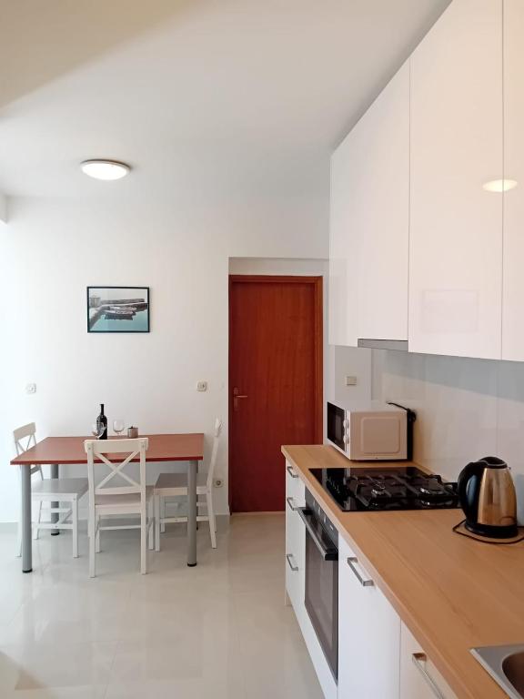 Kuchyň nebo kuchyňský kout v ubytování Guesthouse Duce (4174)
