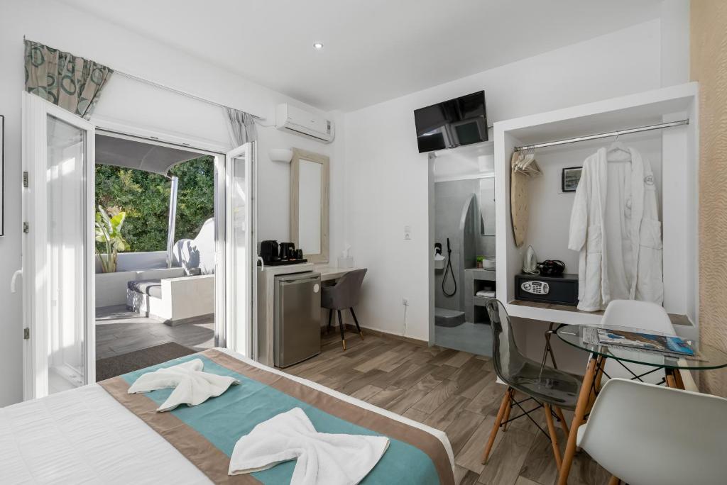 Oasis Suites Fira - Resim 4