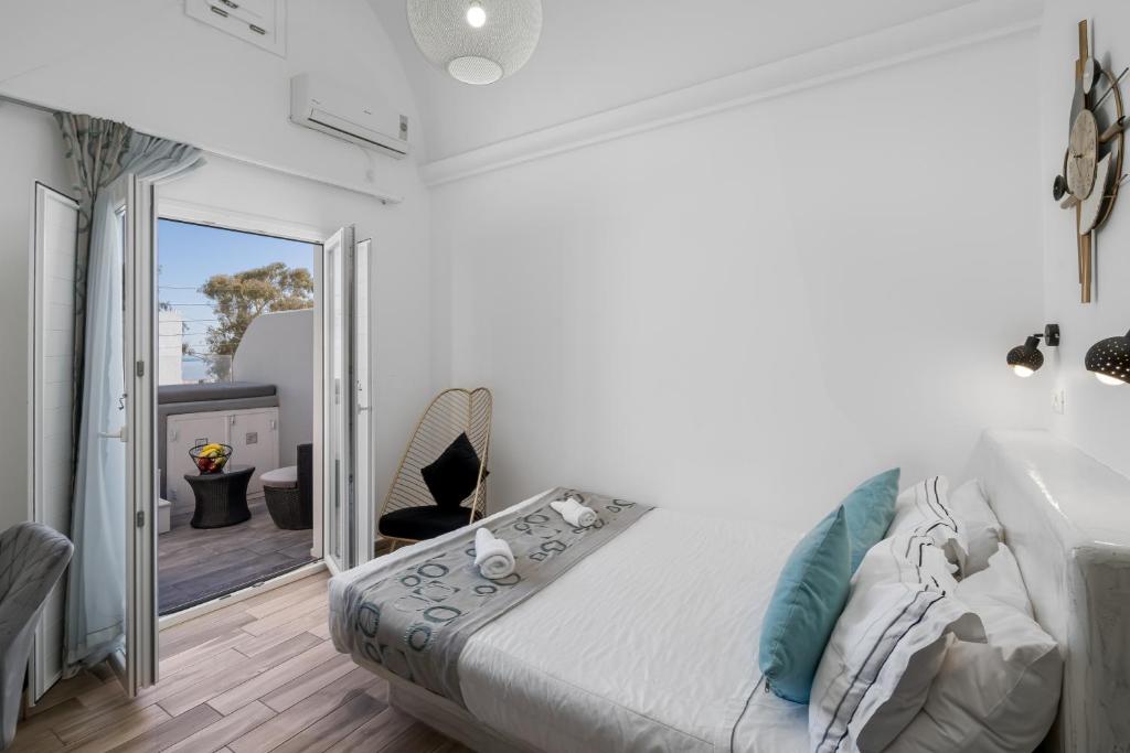 Oasis Suites Fira - Resim 44