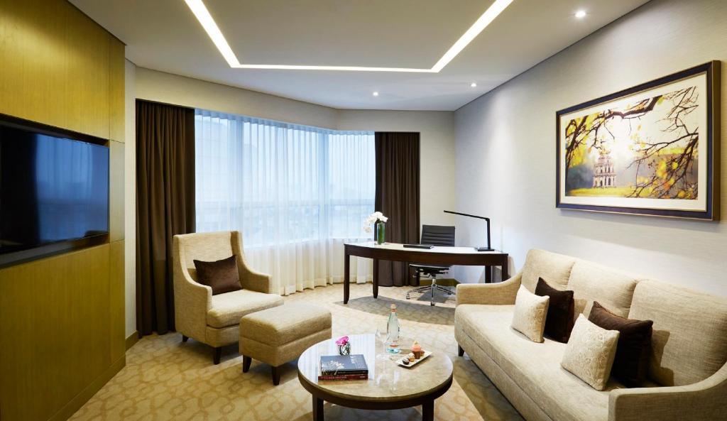 TV a/nebo společenská místnost v ubytování Melia Hanoi