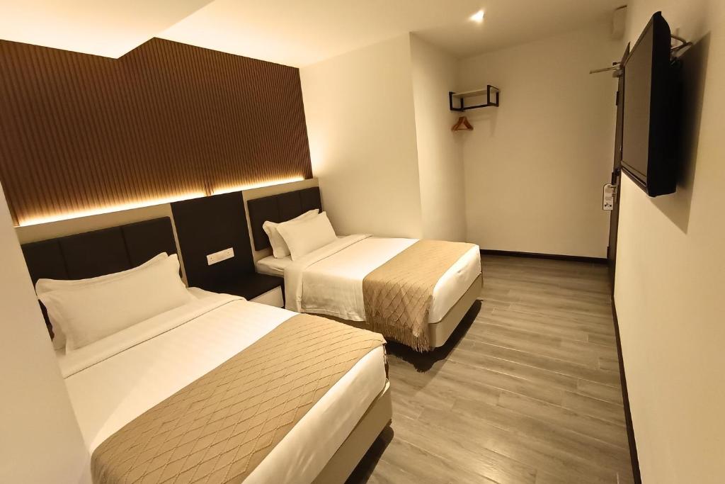 De Quinton Hotel - Camera Doppia Con Letti Singoli Senza Finestra