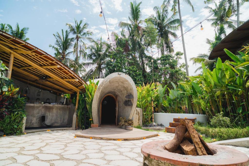 Zahrada ubytování Hot Stone Club Ubud