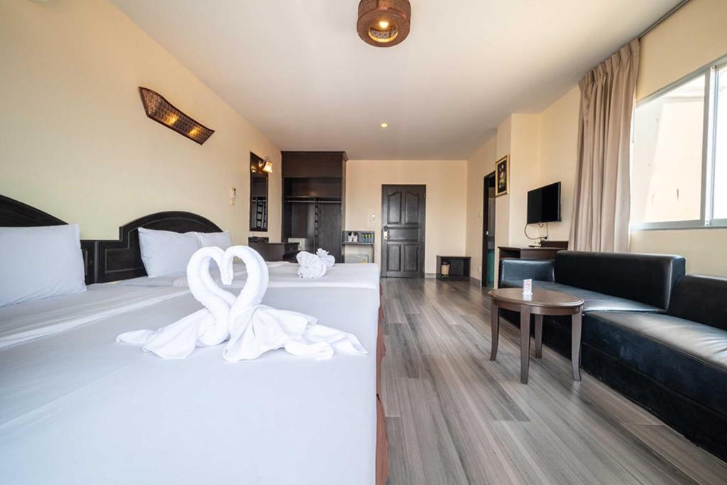 Dancenter Luxury Underwater World Pattaya - Resim 13