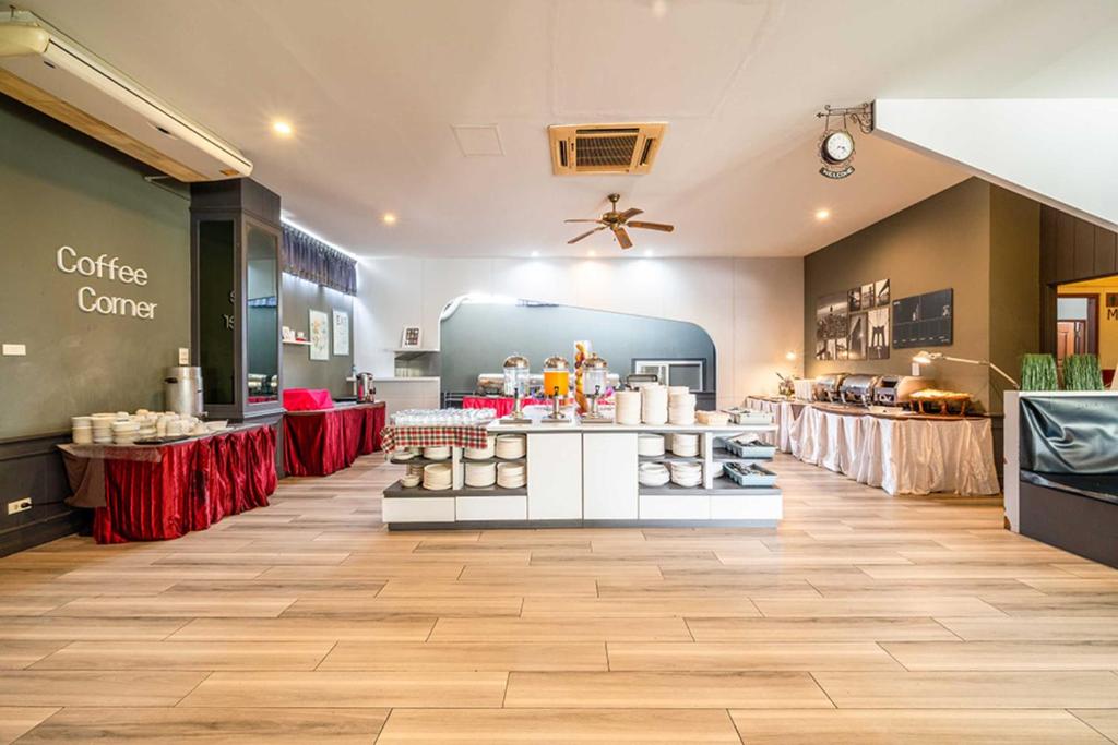 Dancenter Luxury Underwater World Pattaya - Resim 11