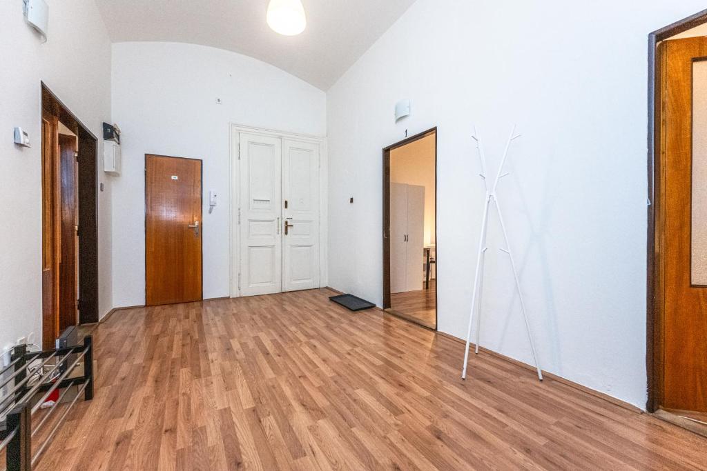 Zdjęcie z galerii obiektu Legerova Apartments w Pradze