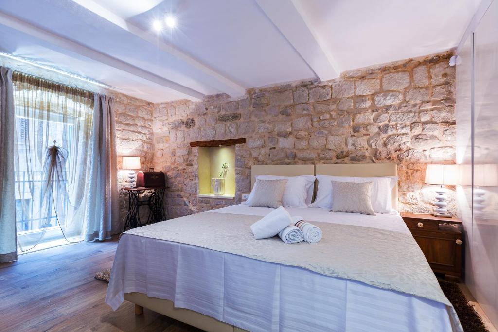 Apartments & Rooms Dujam - 8