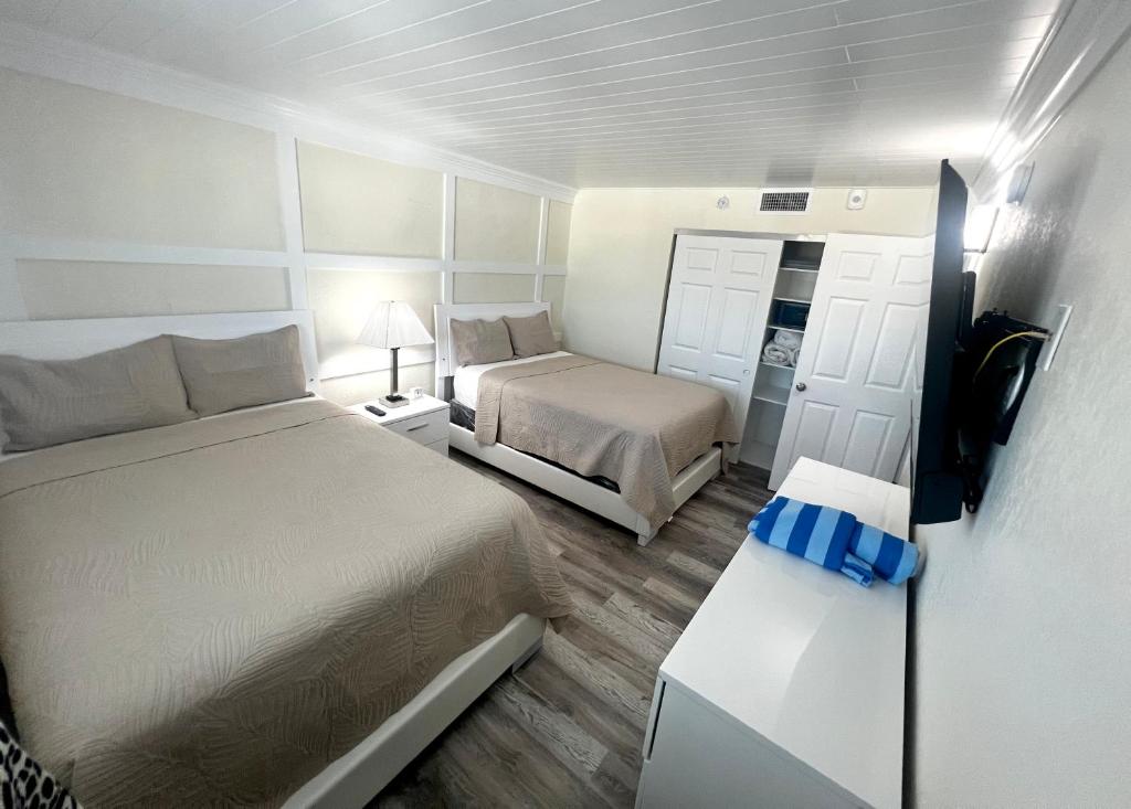 Lani Kai Island Resort - 