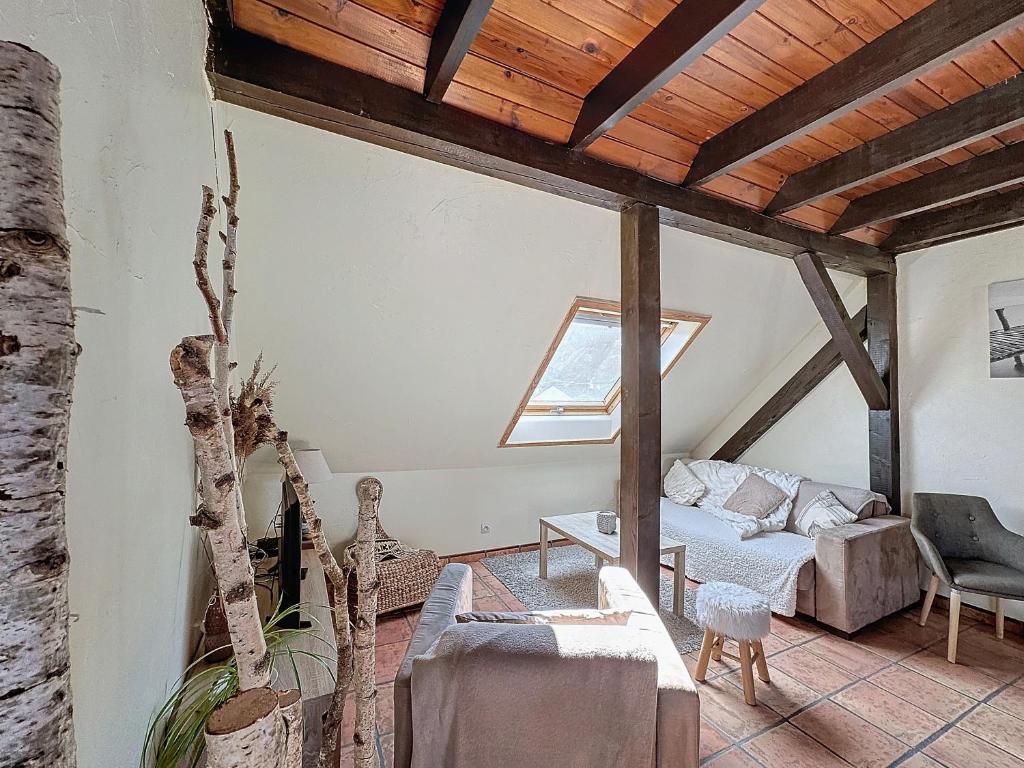 La Belle Étape, Appartement avec Piscine et Spa – photo 11