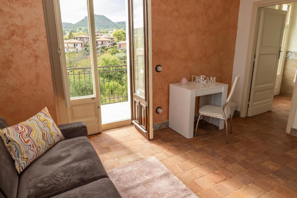 B&B Badimà - Family Room With Sea View