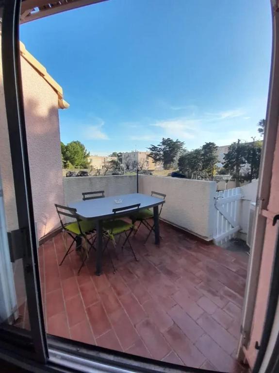 Photo de la galerie de l'établissement Charmant appartement à Sète, 36 m², terrasse, à Sète