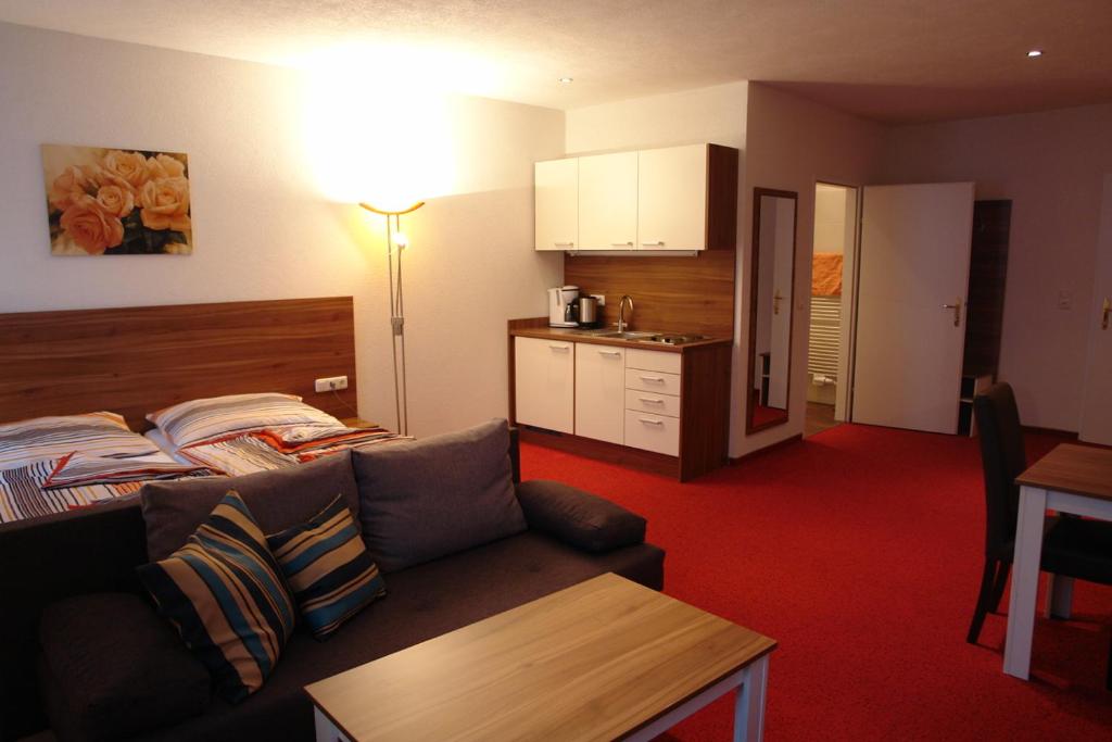 Kuchyňa alebo kuchynka v ubytovaní Hotel Garni Daniela Urich