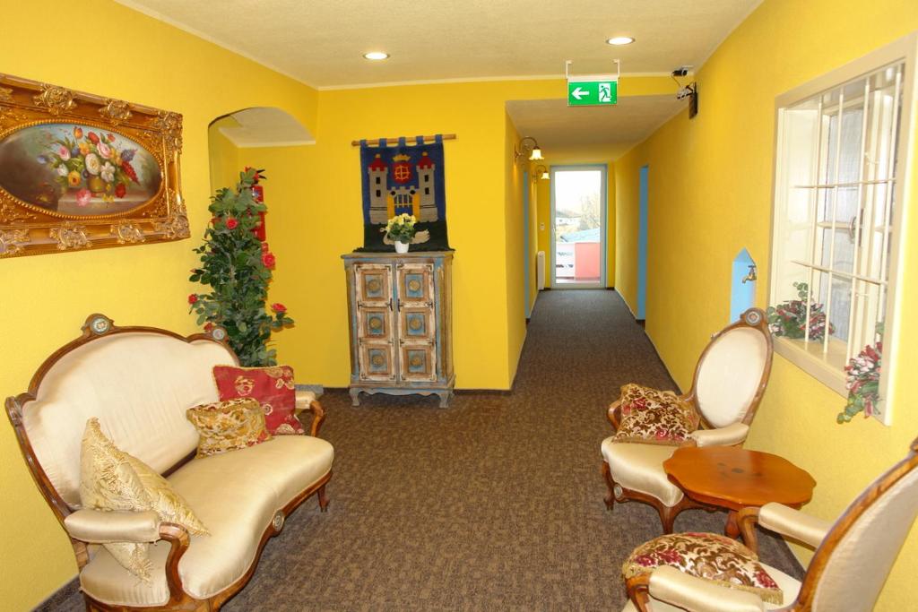 Posedenie v ubytovaní Hotel Garni Daniela Urich