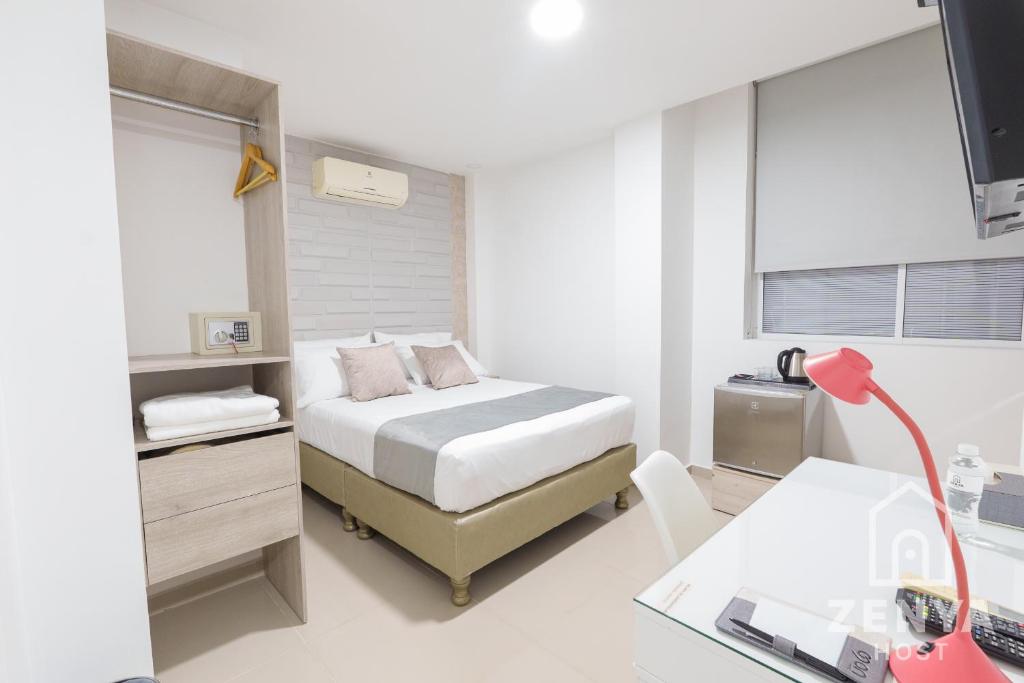 Postel nebo postele na pokoji v ubytování Hotel On By Zenya Host