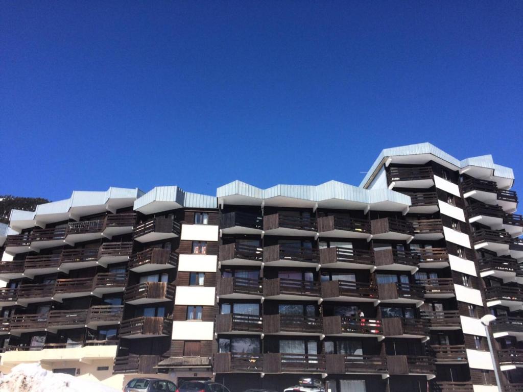 Budova, v ktorej sa apartmán nachádza