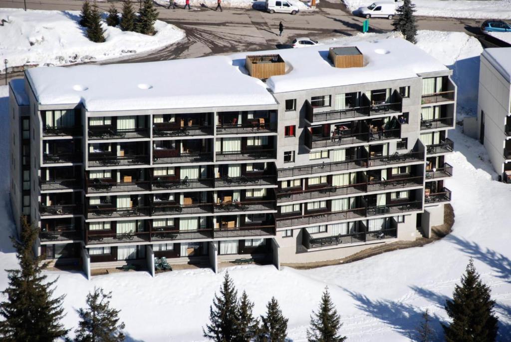 Budova, v ktorej sa apartmán nachádza