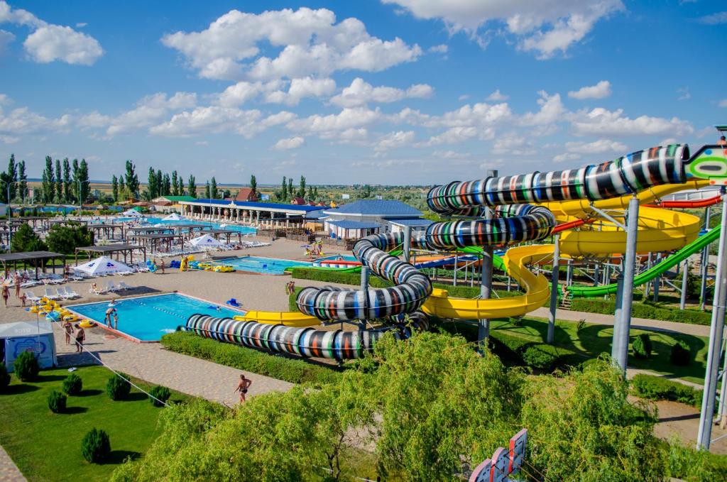 Bazén v ubytování Aquapark Koblevo Hotel nebo v jeho okolí