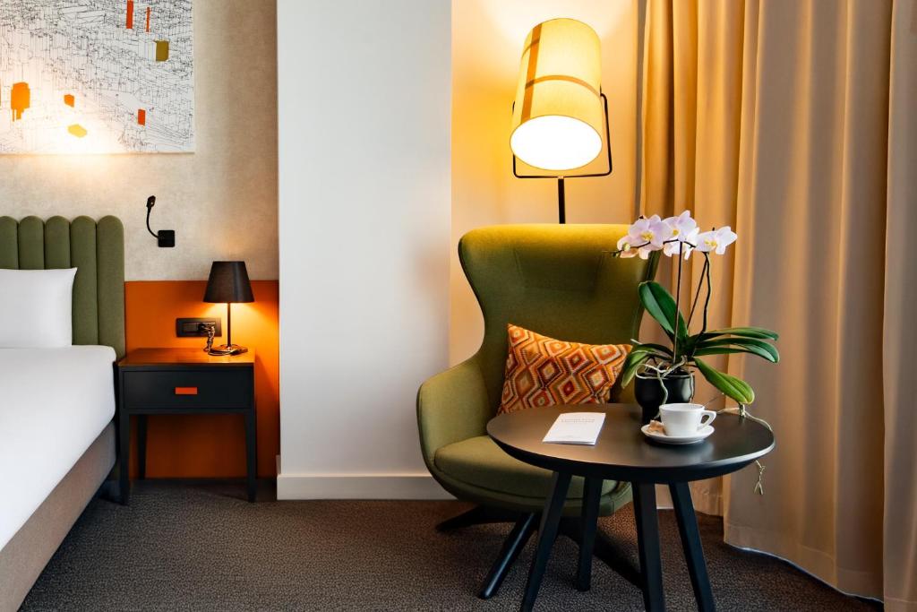 Crowne Plaza Podgorica by IHG - 4