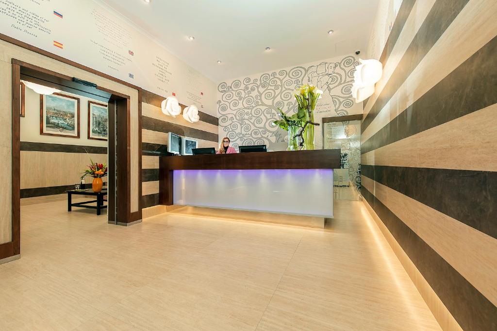Vstupní hala nebo recepce v ubytování Hotel Des Artistes Roma