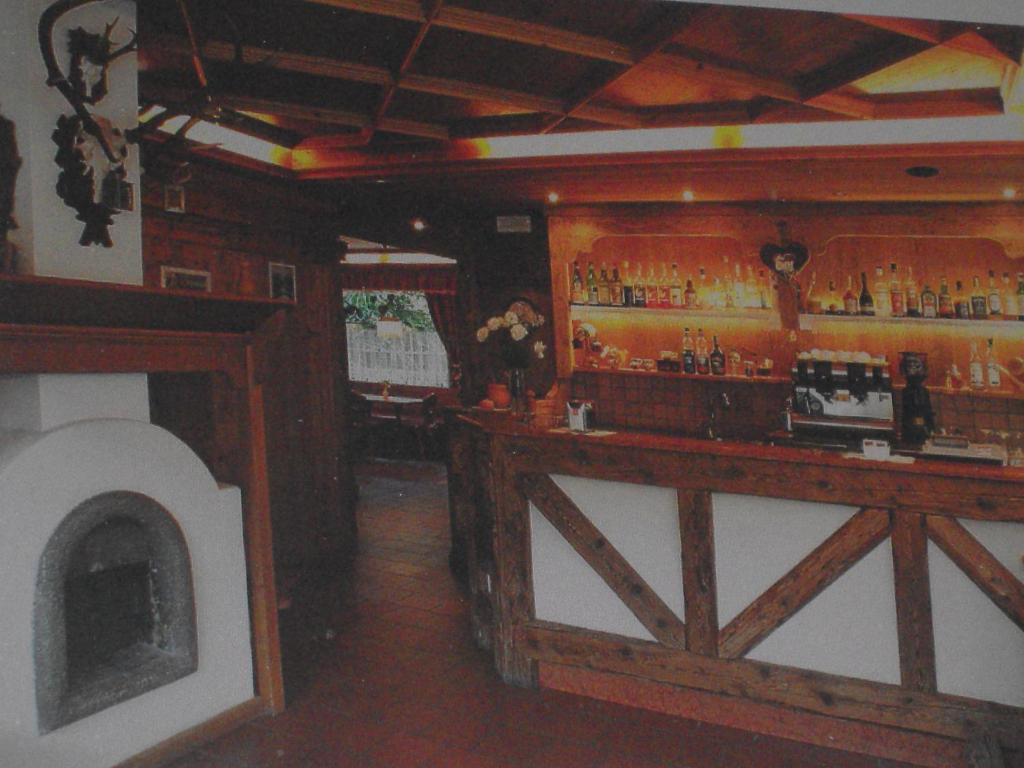 Hol lub bar w obiekcie Garni Meublè La Baita