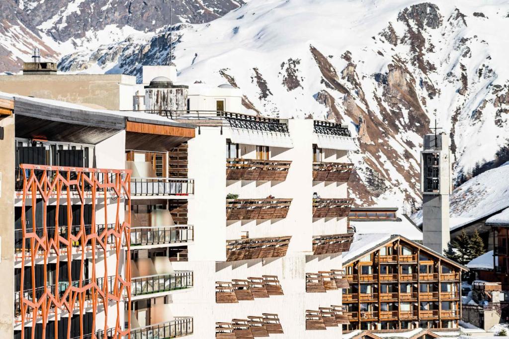 Výhľad na hory alebo výhľad na hory priamo z apartmánového hotela