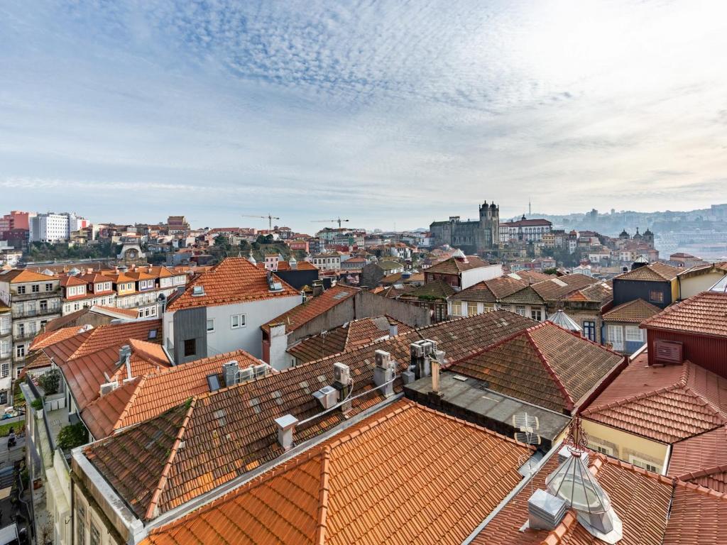Charming 1-Bedroom Apartment in Oporto