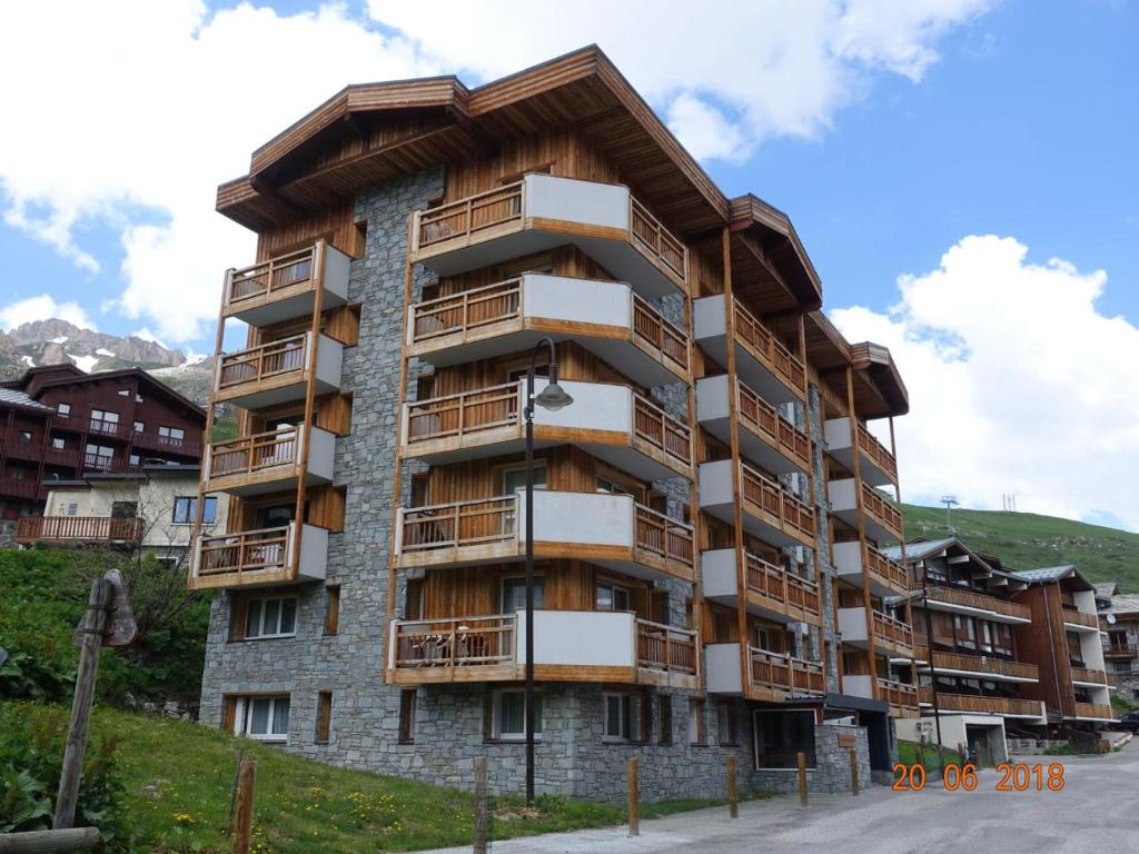 Budova, v ktorej sa apartmán nachádza